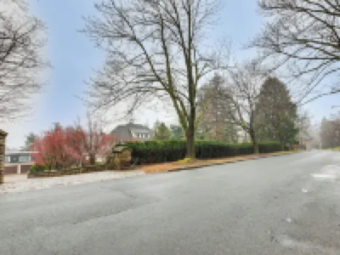 Montclair Vacation Rental ~ 7 Mi to Newark! Hotéis em Montclair