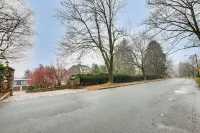 Montclair Vacation Rental ~ 7 Mi to Newark! Hotels in Montclair