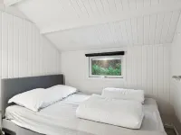 "Frithlef" - 1.3km from the sea