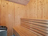 "Henninge" - 300m from the Sea Hotels in Grena