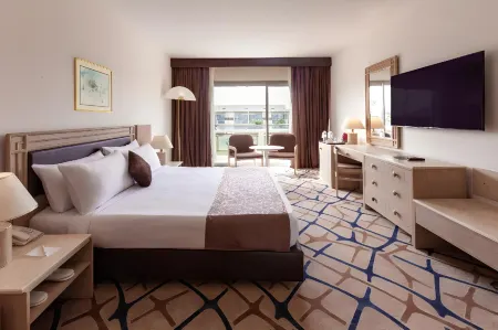 Pyramids Park Resort Cairo