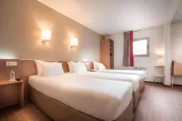 Kyriad le Bourget Centre - Parc des Expositions Hotels in Drancy