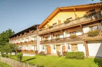 Landhotel Tannenhof - 3-Star