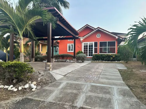 Home in Hartland Estates Priory, Ocho Rios, Jamaica Hotels in Priory