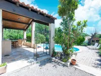 Villa in Taradeau near Vineyards & Beaches - Pools