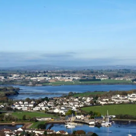 Cottage in Kingsand with Stunning Sea Views