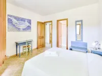 Elegant Villa with Spa in Sorano