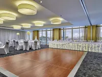 The Sebel Mandurah Hotels in Mandurah