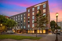 Cambria Hotel Portland - Pearl District Hotels in Portland