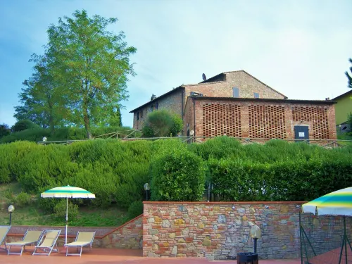 Farmhouse in Tuscany with Pool & Wine Tasting - 3-Sterne