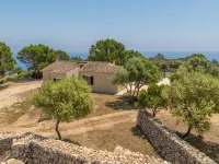 Talaia D'artrutx - Villa With Private Pool