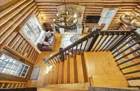 Hocking Hills Secluded Cabin • Hot Tub • Fireplace