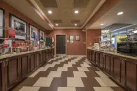 諾克羅斯-桃樹角歡朋飯店 - 早餐