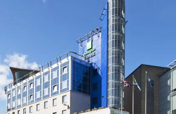 格拉斯哥市中心劇院區智選假日酒店