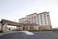 Hilton Garden Inn Toronto/Brampton - parking