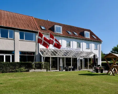 Hotel Norden โรงแรมในฮาเดอร์สเลฟ