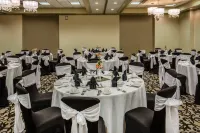 Crowne Plaza PHOENIX AIRPORT - PHX by IHG - sarapan