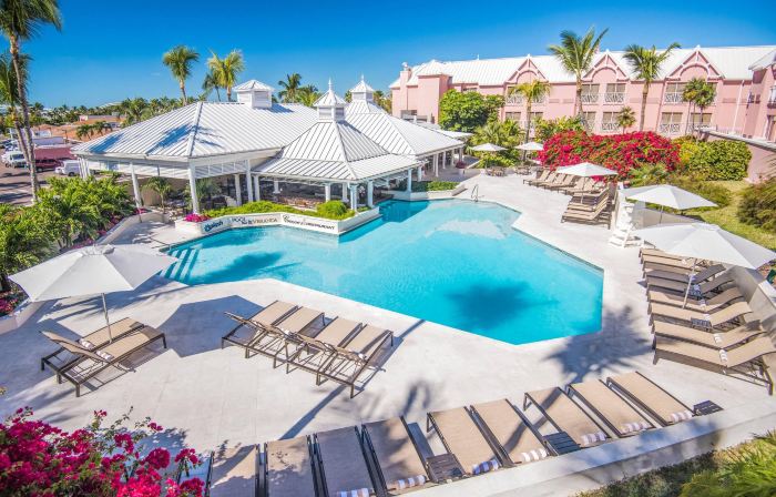 Comfort Suites Paradise Island