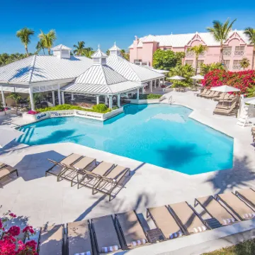 Comfort Suites Paradise Island Hotels near Paradise Island