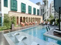Swissôtel Lima - Rooftop Pools