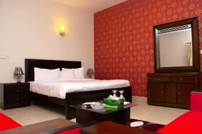 Livin Hub Guest House Hotel a 