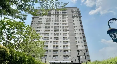 Nemuru Hotel Ciputat Отели в г. Cипутат