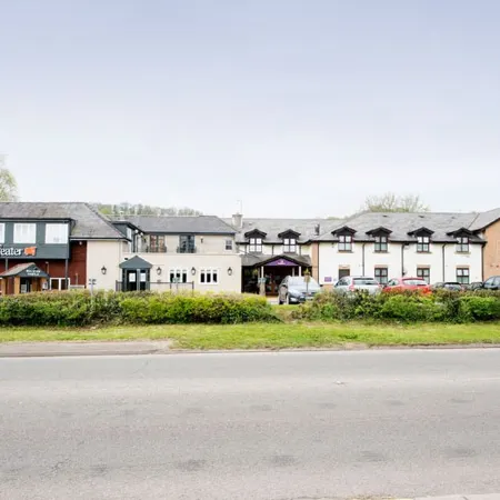 Premier Inn Cardiff West