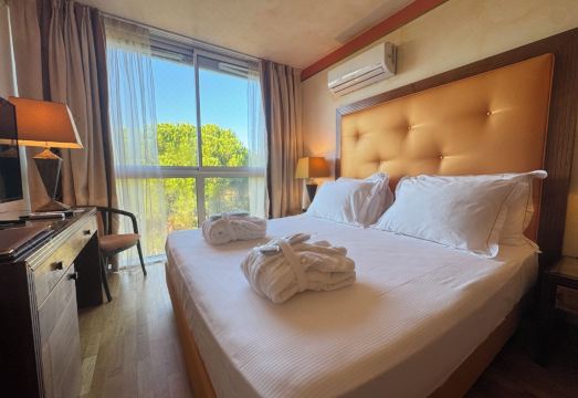 호텔 그레이프 전용 해변