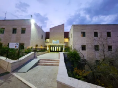 St Andrew's Guesthouse - Ramallah Hotels in Ramallah