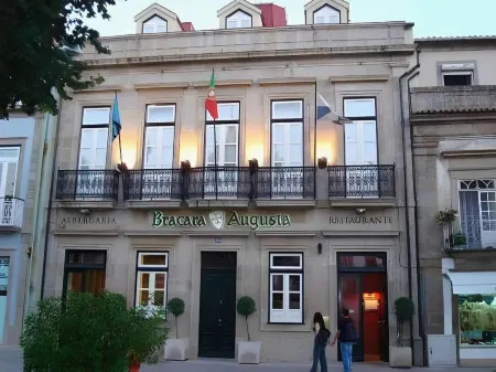 Hotel Bracara Augusta Отели рядом с достопримечательностью «Бон-Жезуш-ду-Монте»
