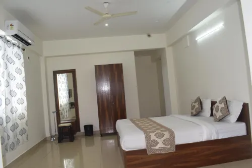 Sri Darshini Comfort - Mysore - Hostels