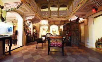 Hotel Khandaka Mahal