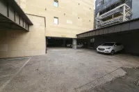 Brown Dot Asan - Motels