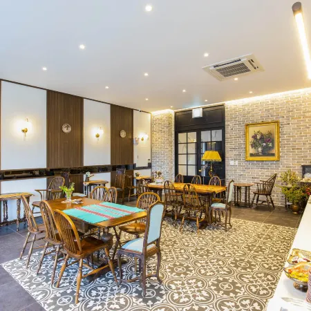 Hotel Four Star