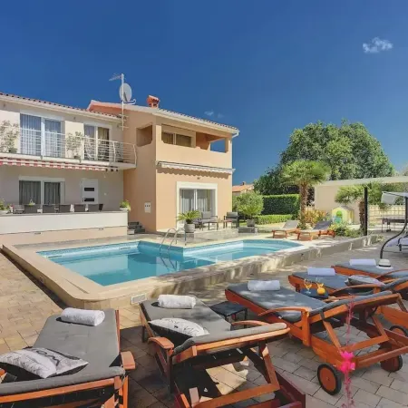 Villa Marina Istria Nearby Pula - Crovillas