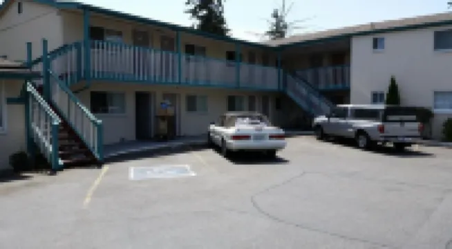 Shamrock Motel