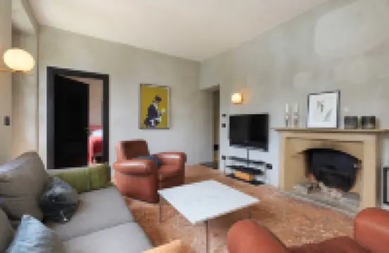 Villa with pool and panoramic views of Lake Como