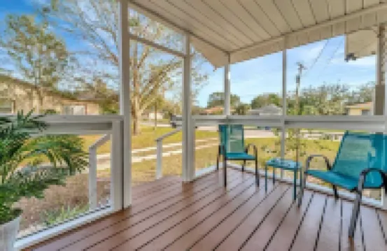 Family Pet Friendly Getaway With Porch Fire Pit Yard