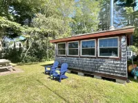 Boomfish Limit 5 2 Bedroom Cottage by RedAwning Hotels in Windham