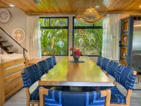 Beachfrontgem Perfect for Large Family Gatherings and Friend Reunions Hotels in Savegre