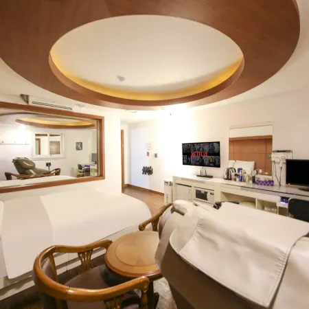 Cheonan Hotel Luis