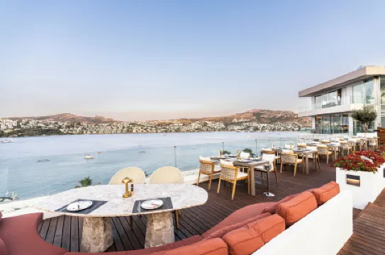 Cape Bodrum Luxury Hotel & Beach