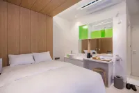 Blo by Blo Hotel