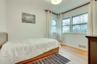 Waterfront Eagle Lake Home w/ Yard & Deck - شرفة