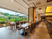 Hotel Sunvalley Izunagaoka - Parkplatz