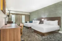 University Park Inn & Suites Hotels in Davis