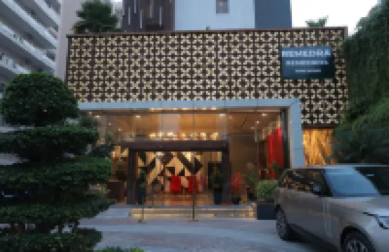 รีเมดรา โฮเทลส์ แอนด์ เรสซิเดนซ์ โรงแรมใน