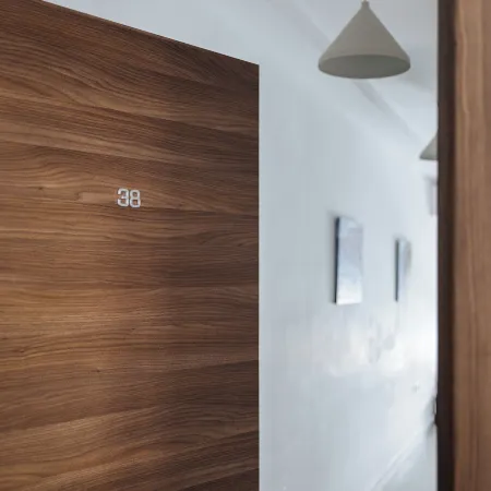 Cosy & Modern 1 BR APT - 2 mins from sea