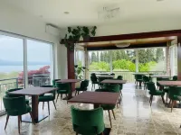 Hotel Mon Repos - breakfast