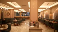 Hotel Roma Kristo - 朝食
